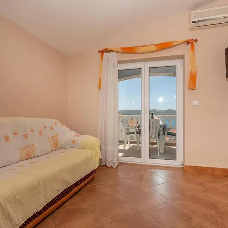 Daire 1 Bedroom Cozy In *