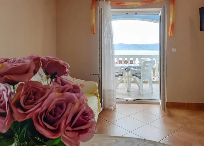 Lovely In Апартаменты