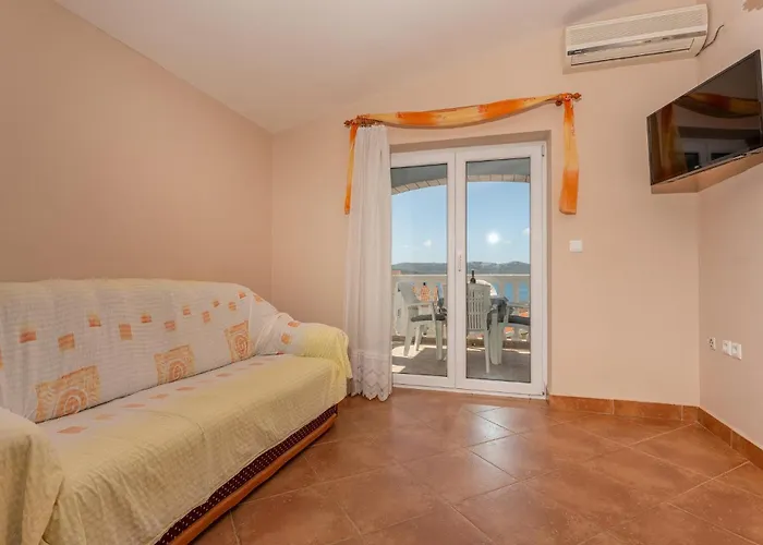 아파트 Lovely In *